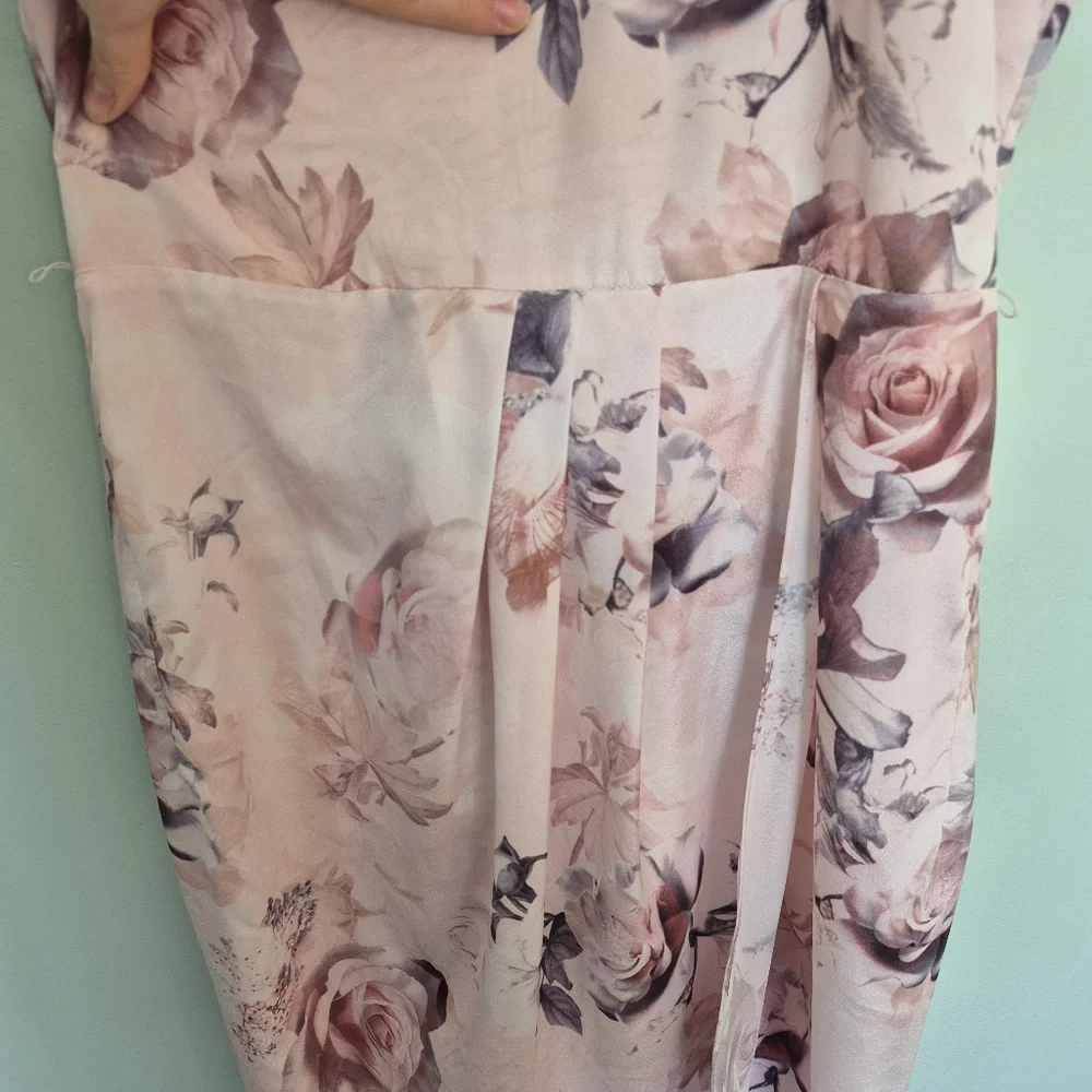Suzy Shier Women's Romantic Feminine Pink Floral Halter Rose Dress Size M - Picture 4 of 9